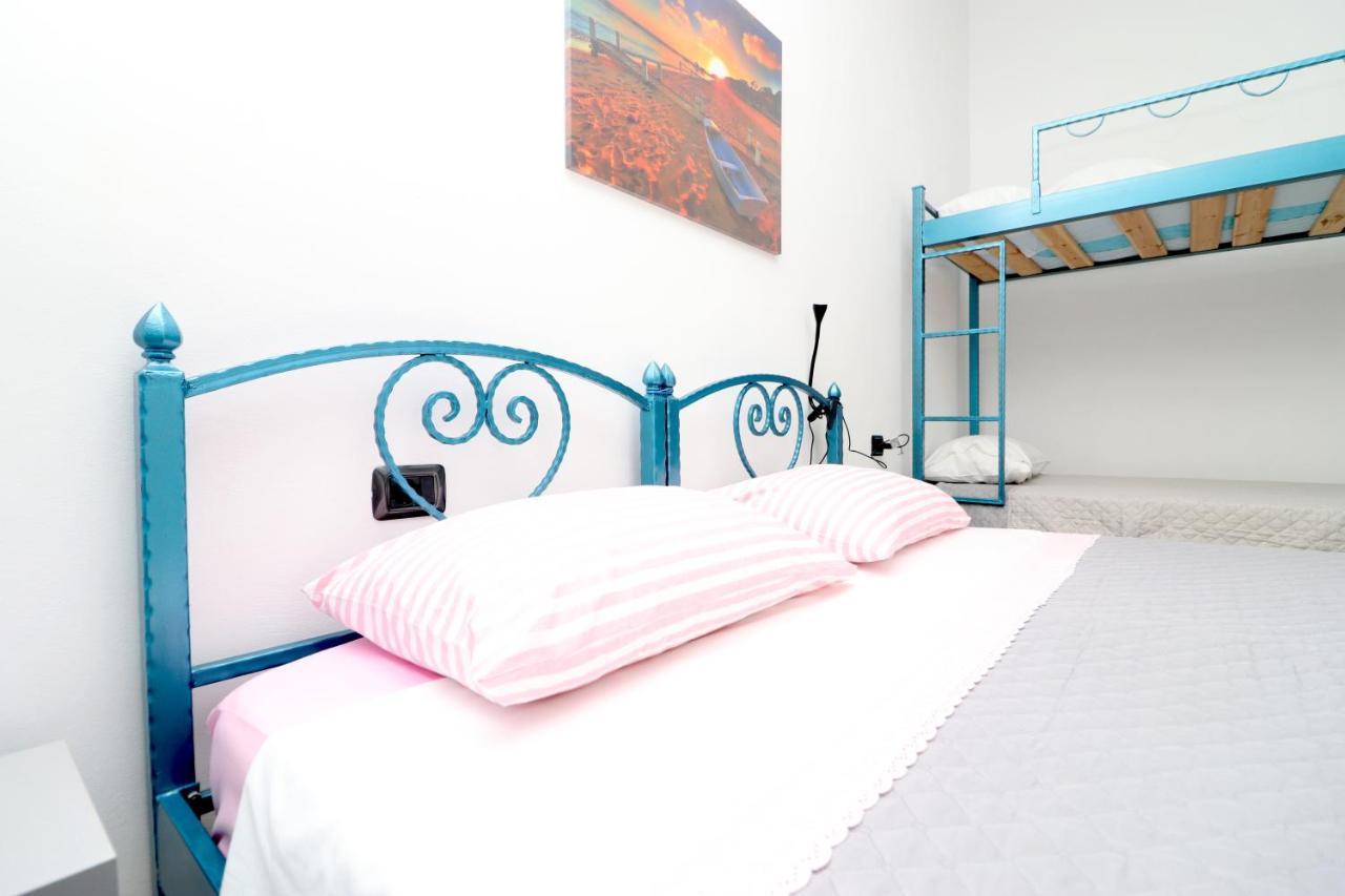 Ferienwohnung Ildora Qimon Himarë Exterior foto