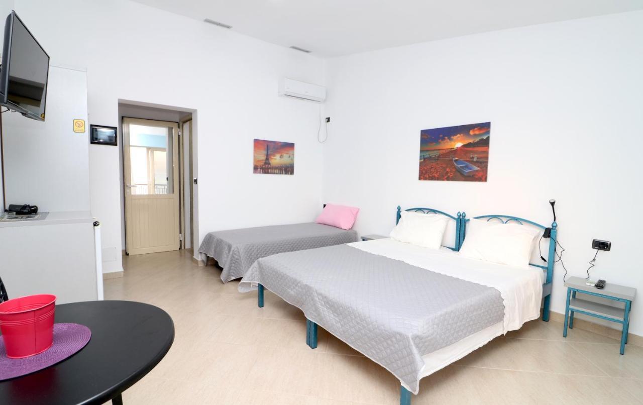Ferienwohnung Ildora Qimon Himarë Exterior foto