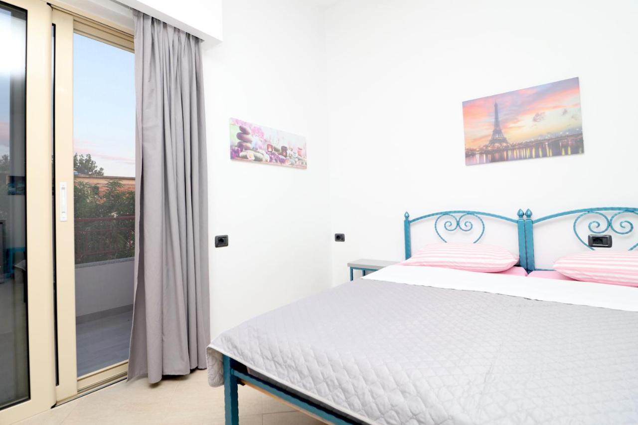 Ferienwohnung Ildora Qimon Himarë Exterior foto
